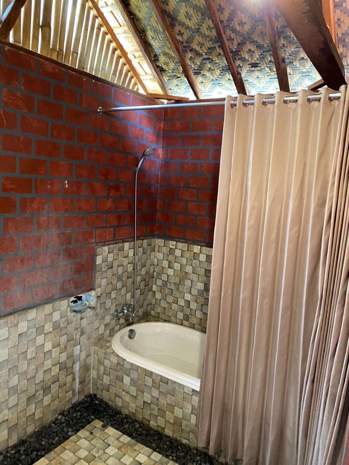 Villa Lumbung Ayu Sari & Spa Карангасем Экстерьер фото